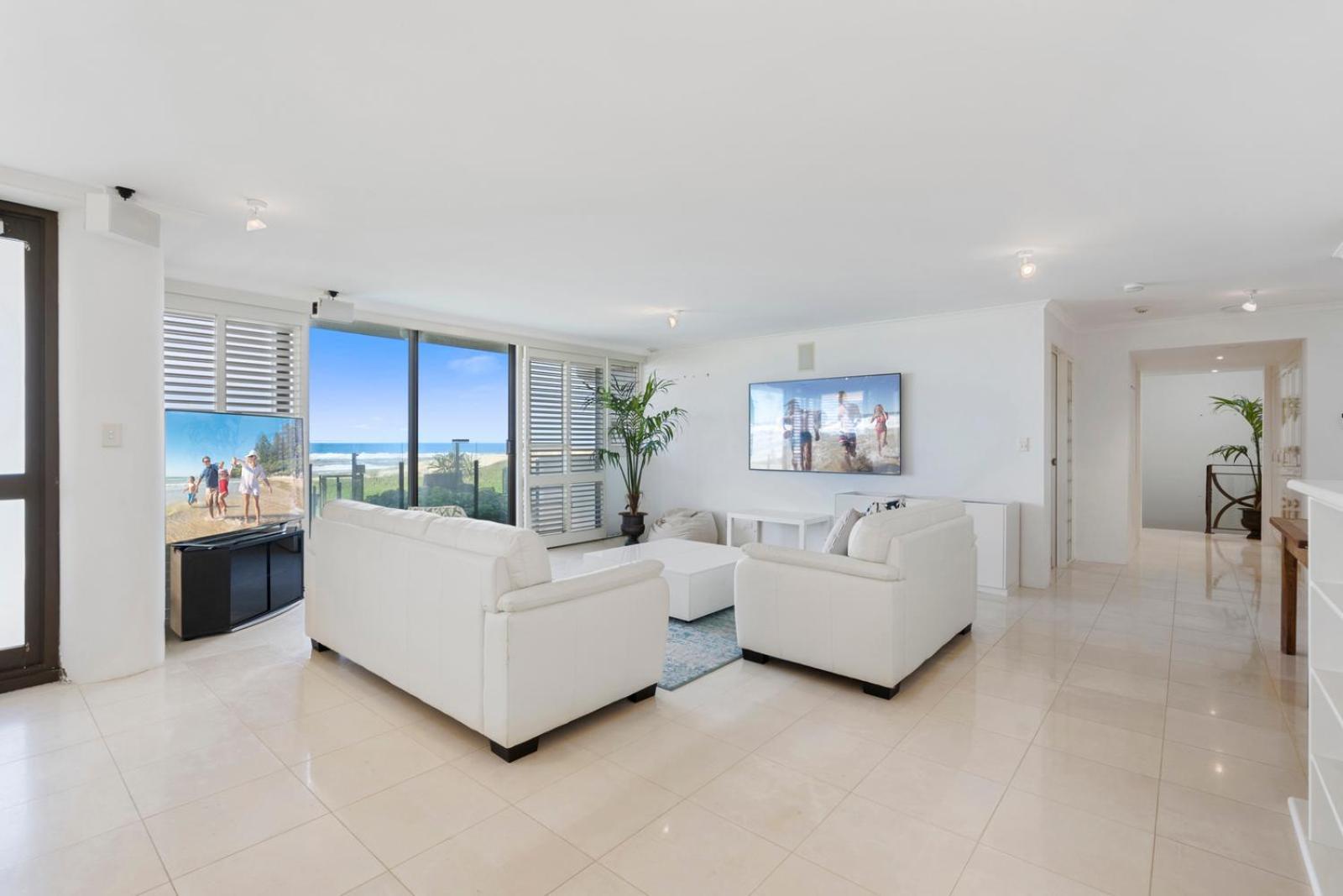 Apartment Premiere